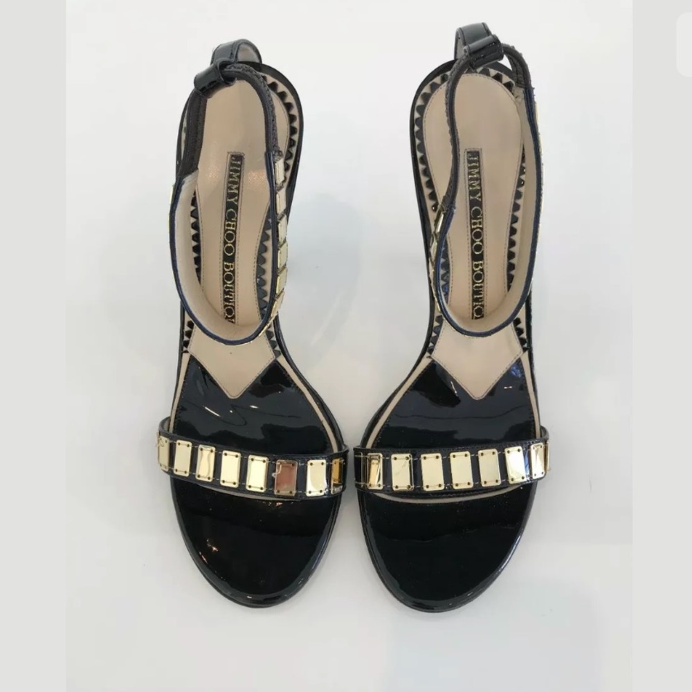 JIMMY CHOO BLACK PATENT LEATHER GOLD HARDWARE SANDALS SIZE IT 37.5 / US 7.5